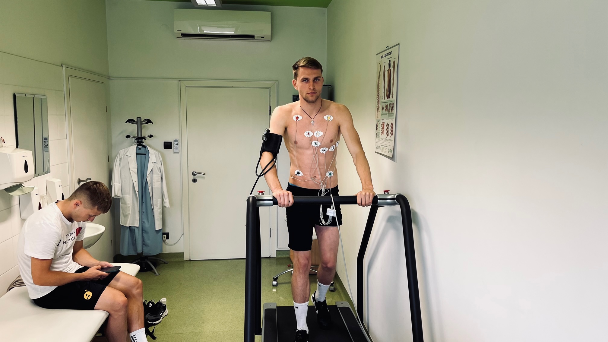 Testy wysiłkowe piłkarzy Star Starachowice z ekg24.pl